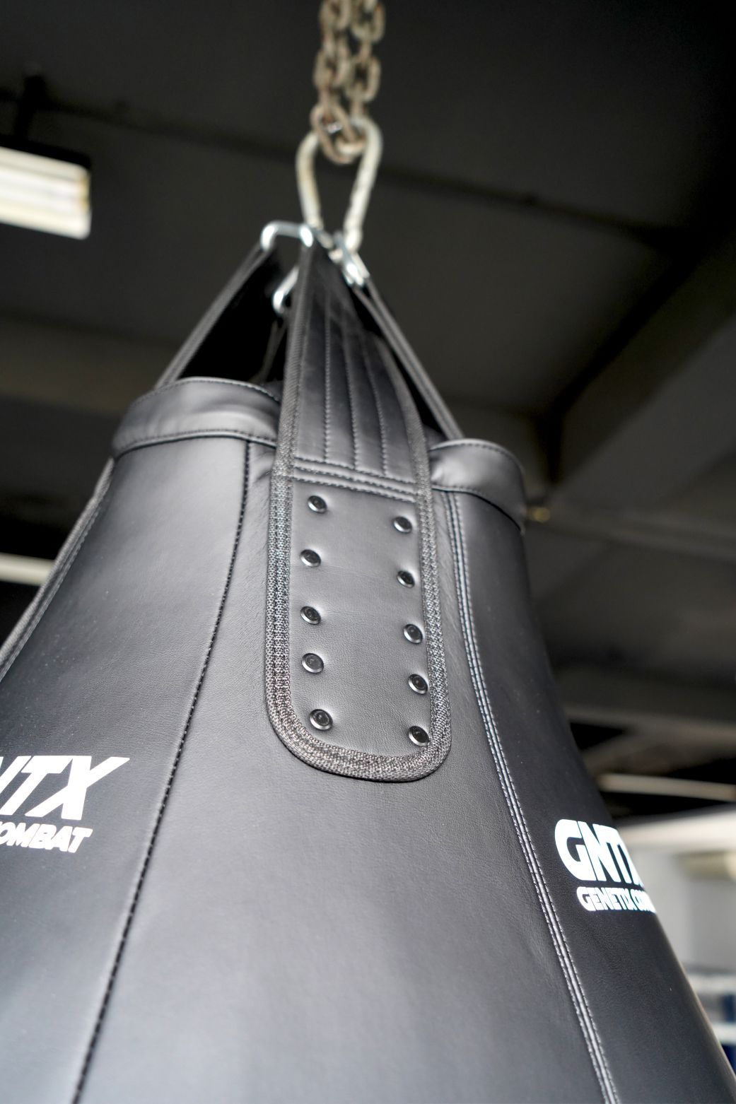 GENETIX GNTX TEAR DROP HEAVY BAG GHB4 Black Unfilled